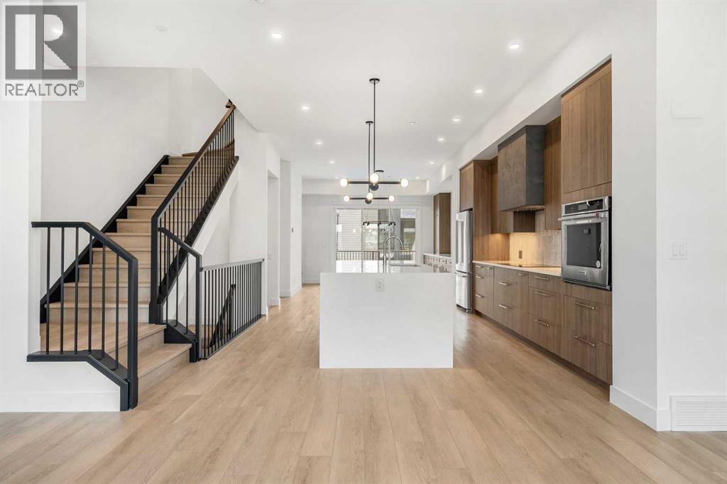 Single Family House for Sale in  Greenwich Heath NW Greenwood/Greenbriar Calgary 