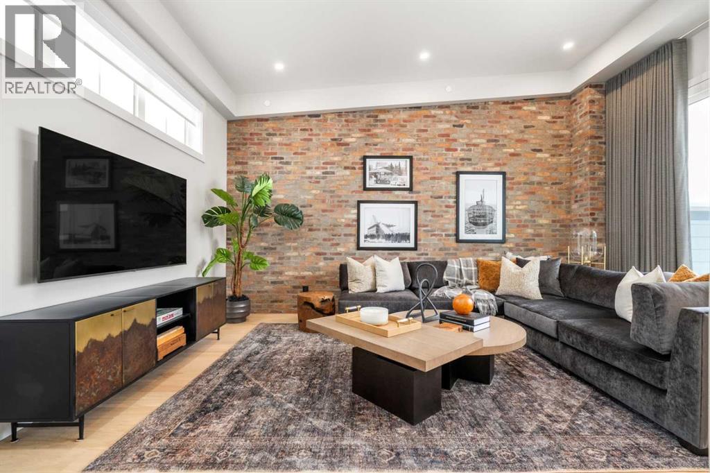 Single Family House for Sale in  Greenwich Heath NW Greenwood/Greenbriar Calgary 