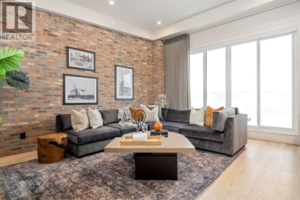 Single Family House for Sale in  Greenwich Heath NW Greenwood/Greenbriar Calgary 