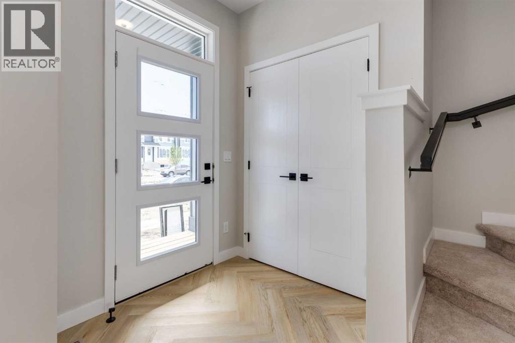 Single Family House for Sale in  Rangeview Avenue SE Rangeview Calgary 