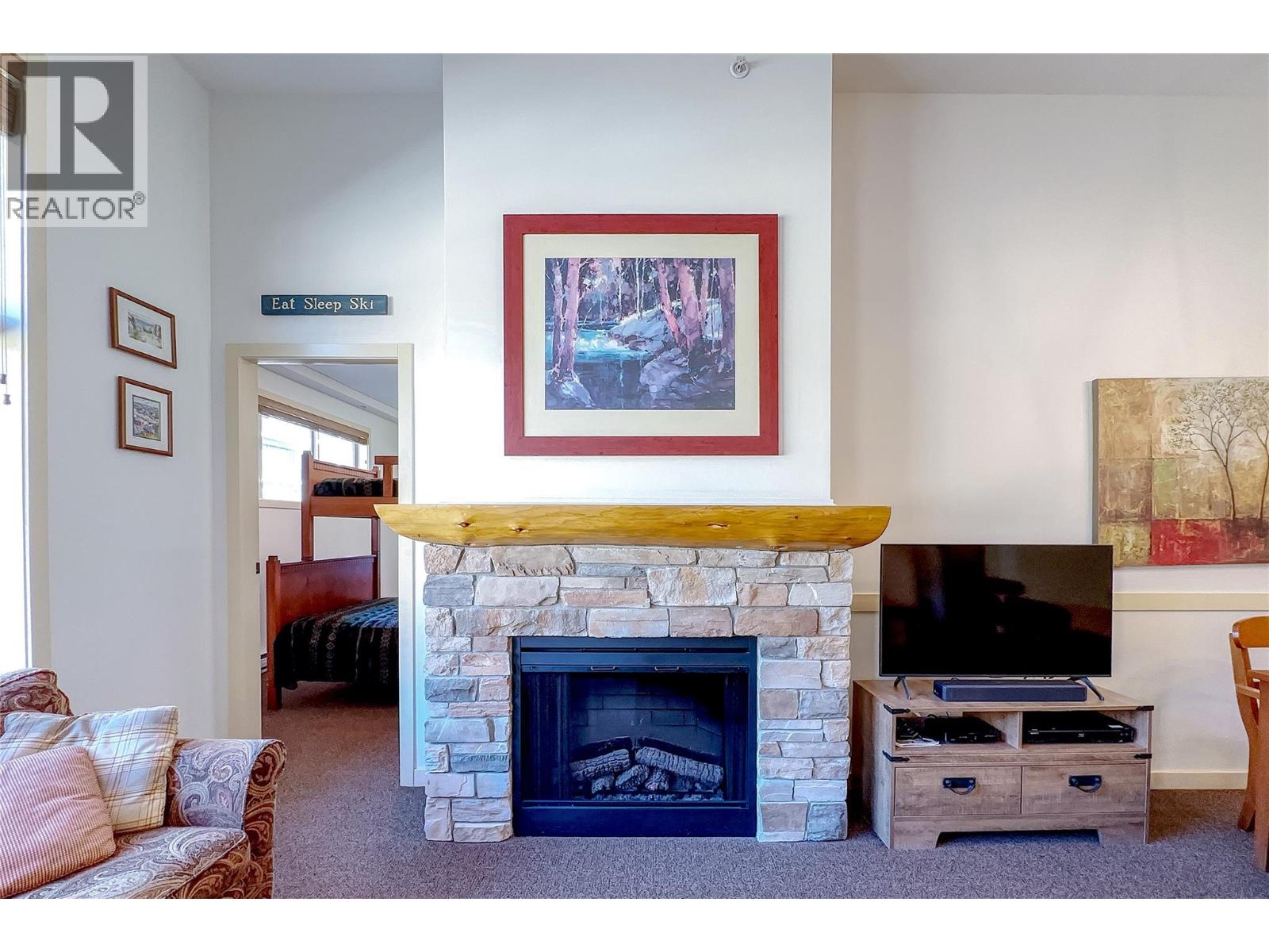 320 255 Feathertop Way, Big White