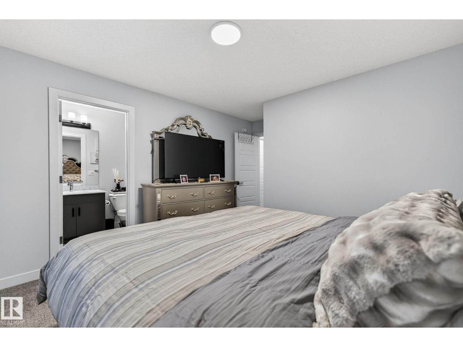 #72 11910 35 AV SW, Edmonton