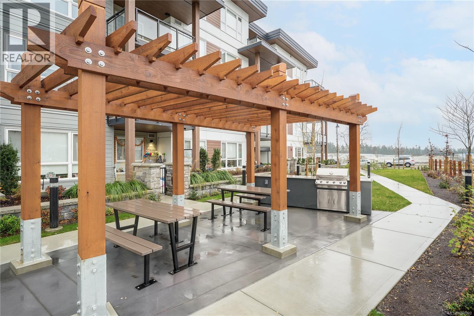 413 3564B Ryder Hesjedal Way, Colwood