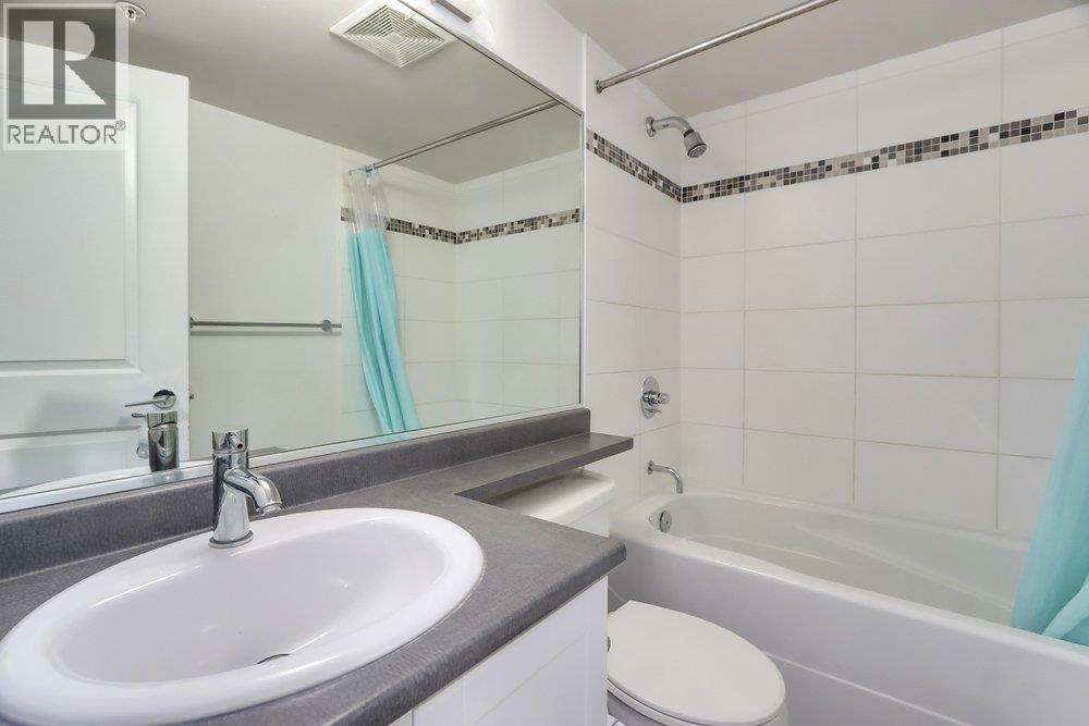 1504 814 ROYAL AVENUE, New Westminster