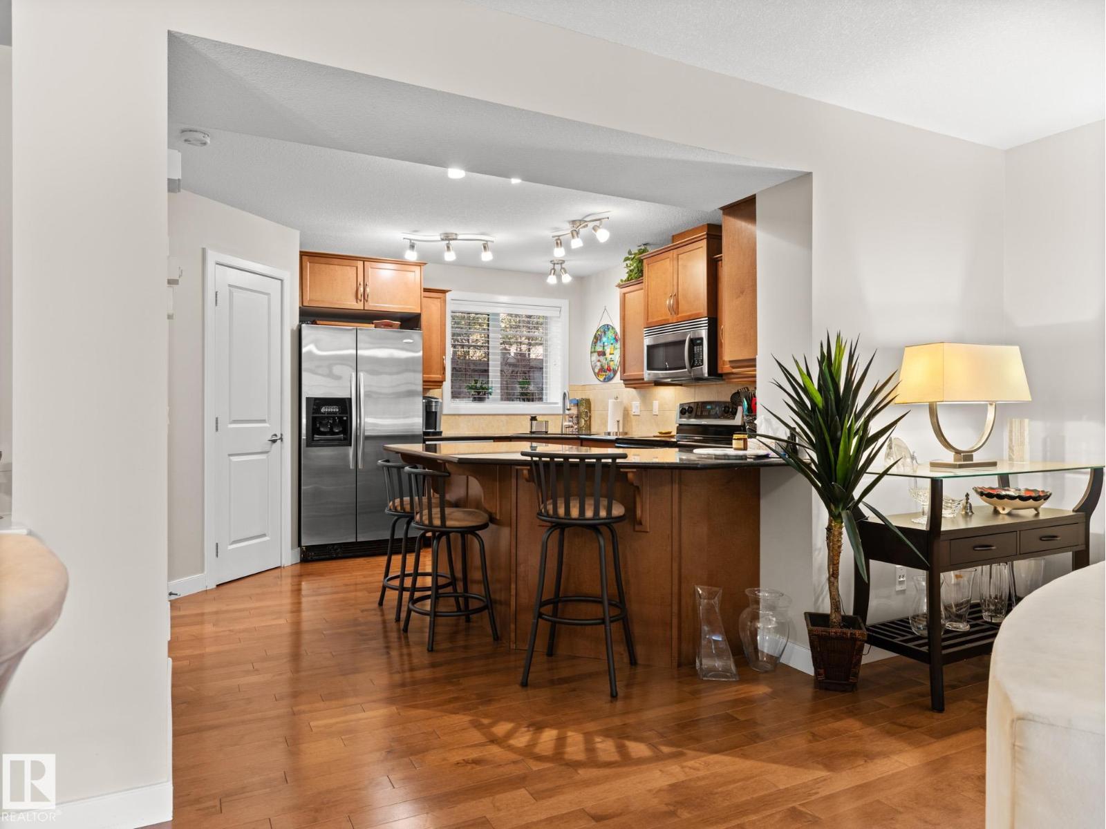 #6 10240 90 ST NW, Edmonton