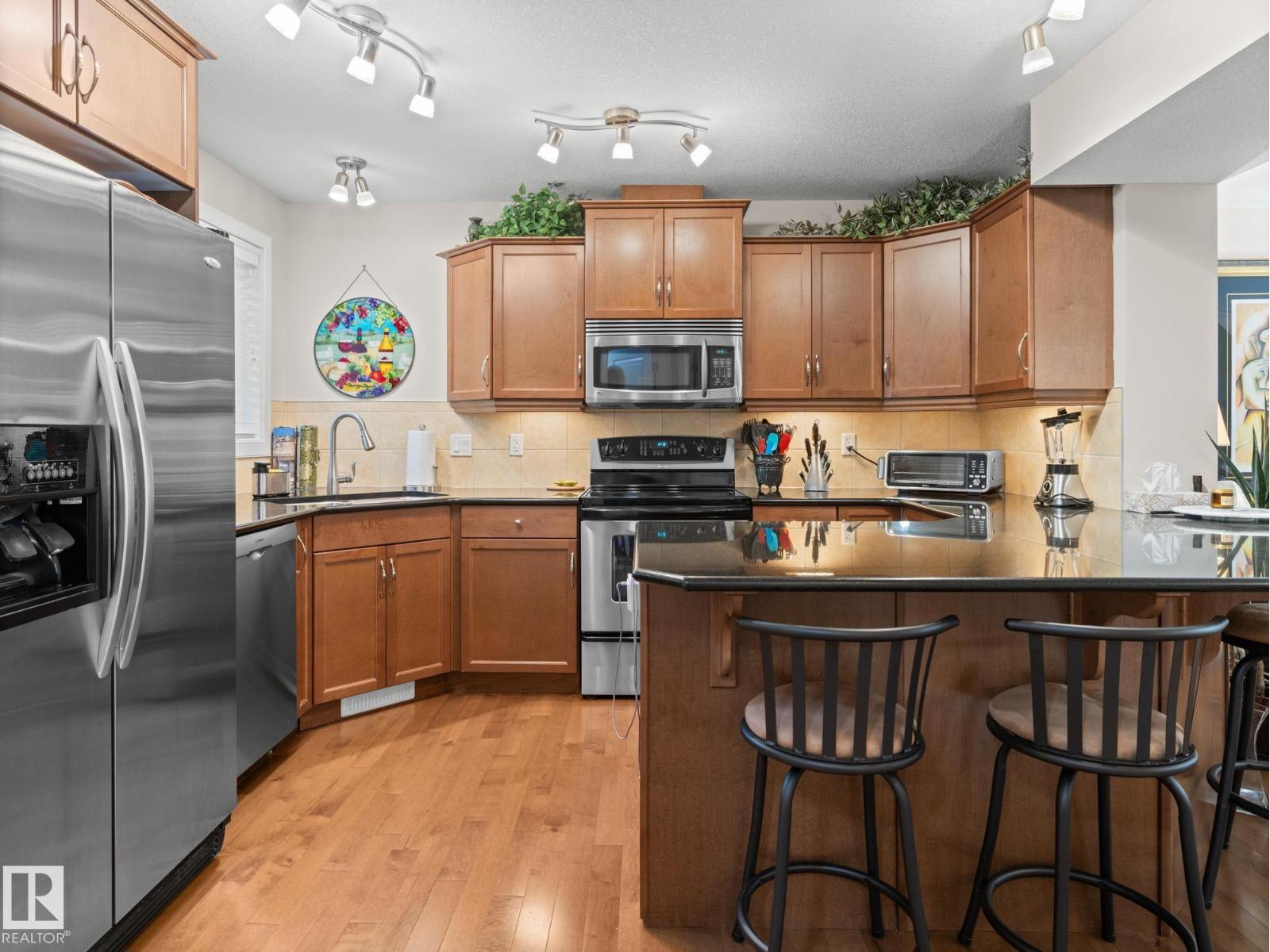 #6 10240 90 ST NW, Edmonton