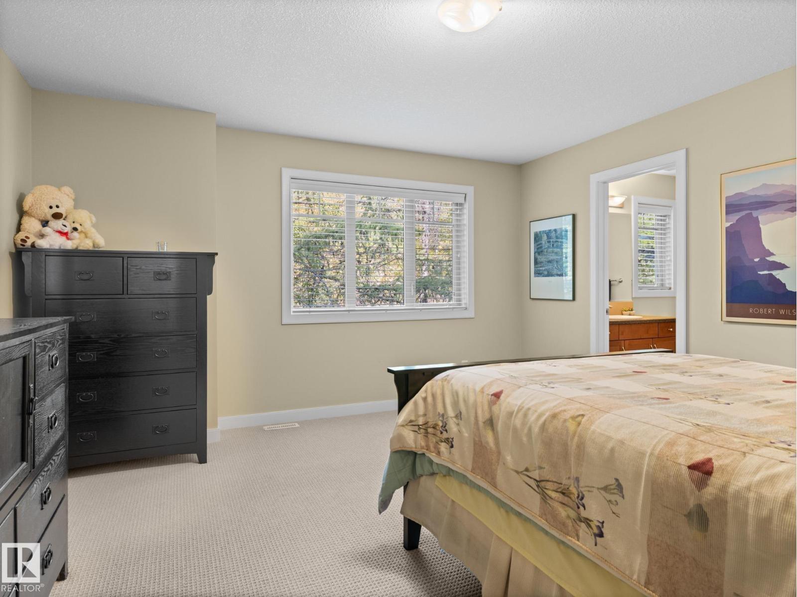 #6 10240 90 ST NW, Edmonton