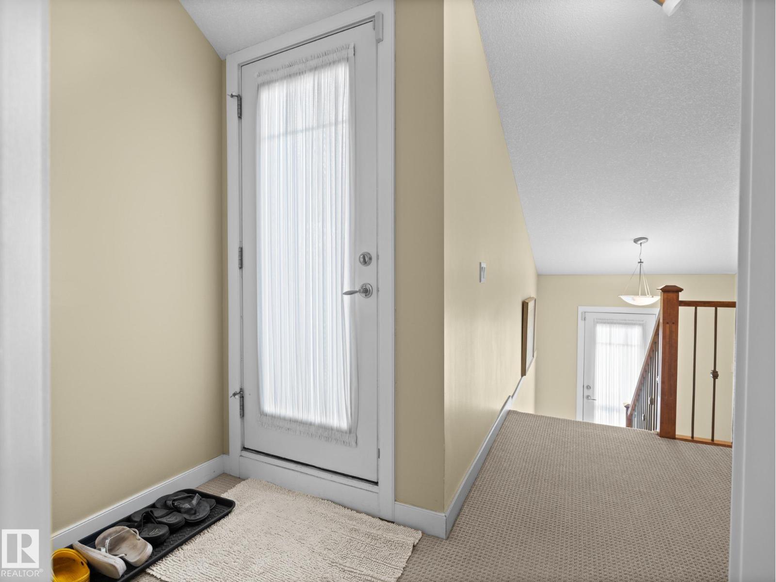 #6 10240 90 ST NW, Edmonton