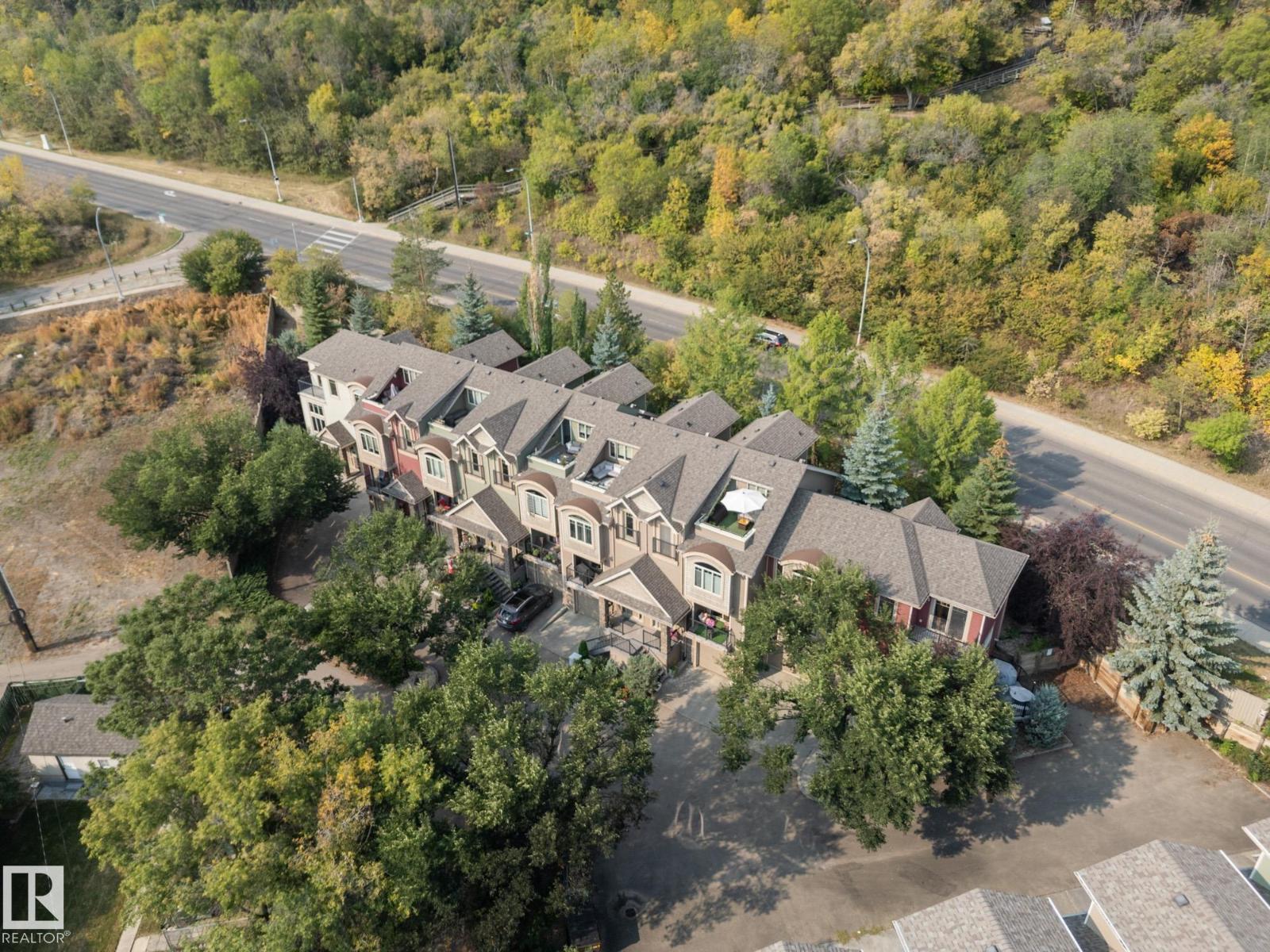 #6 10240 90 ST NW, Edmonton