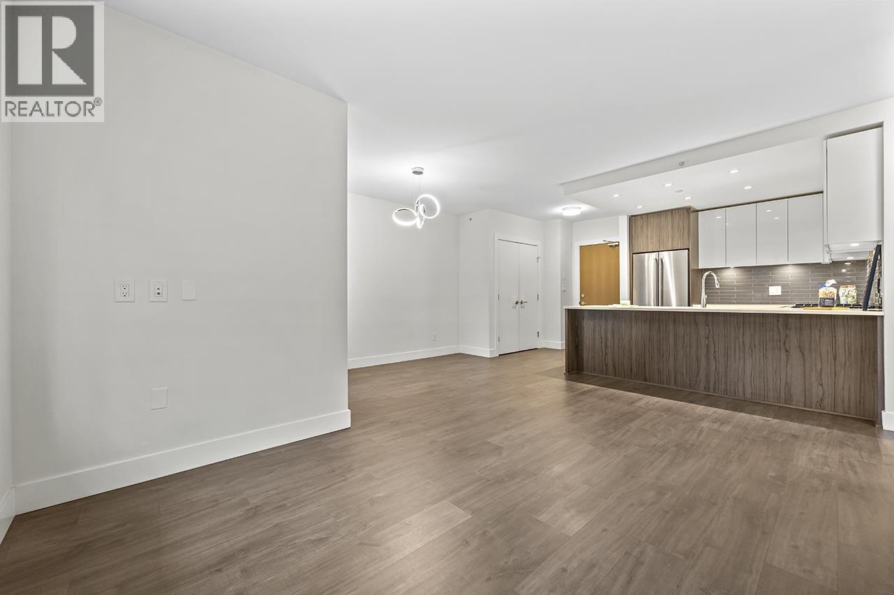 407 258 NELSON'S COURT, New Westminster