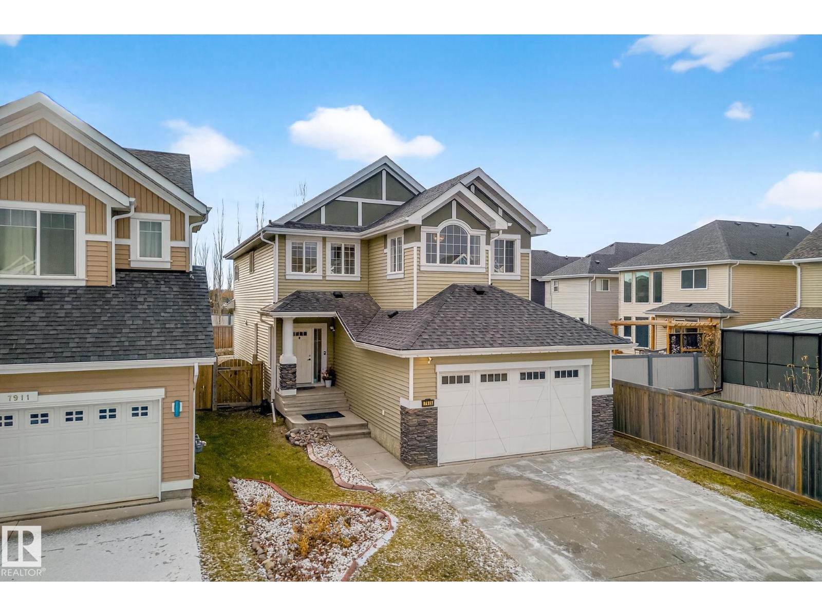 7915 18 Ave SW SW, Edmonton