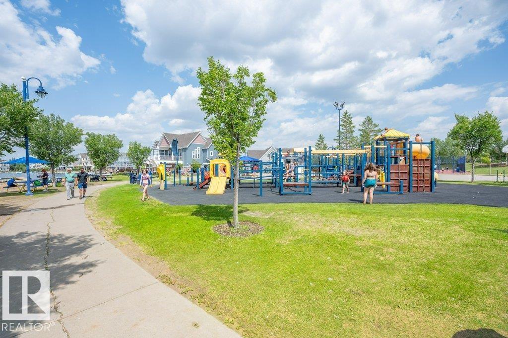 7620 11 AV SW, Edmonton