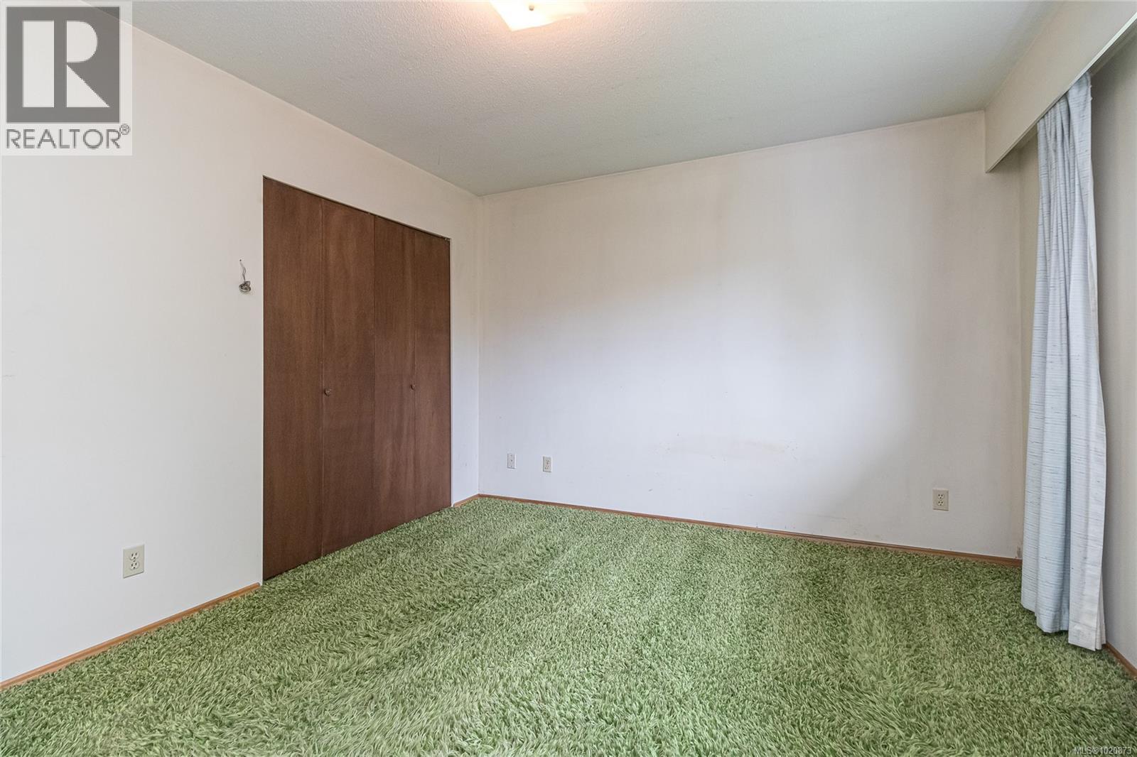 3931 Marjean Pl, Saanich