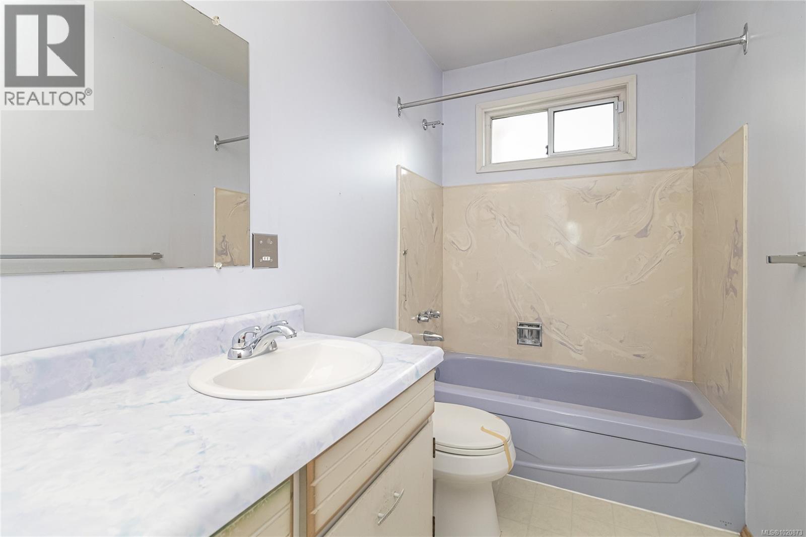 3931 Marjean Pl, Saanich