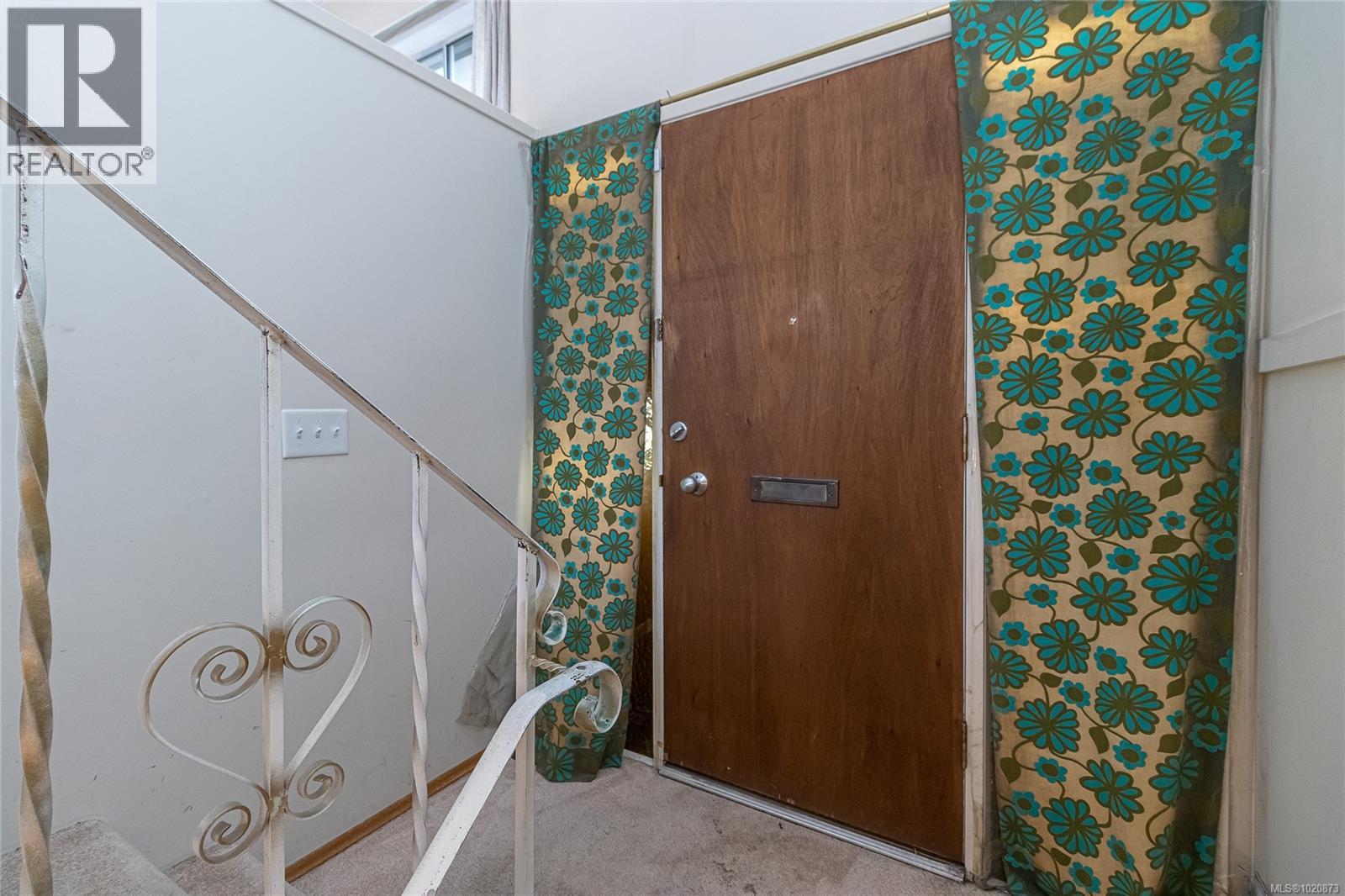 3931 Marjean Pl, Saanich