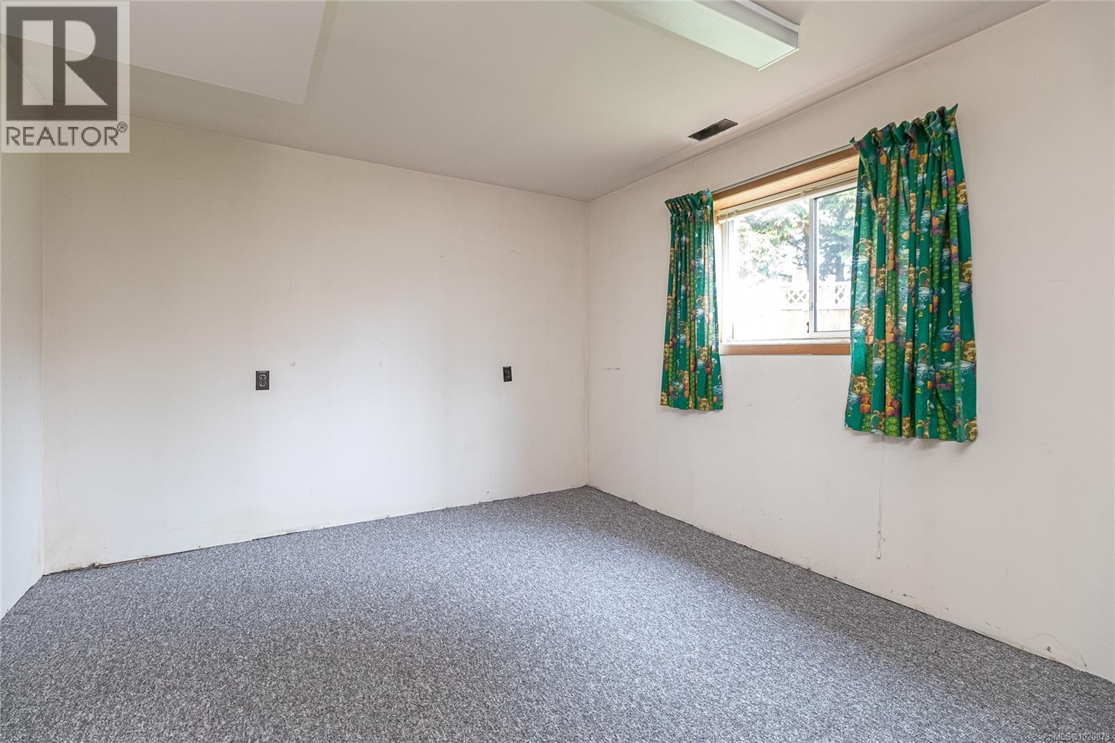 3931 Marjean Pl, Saanich