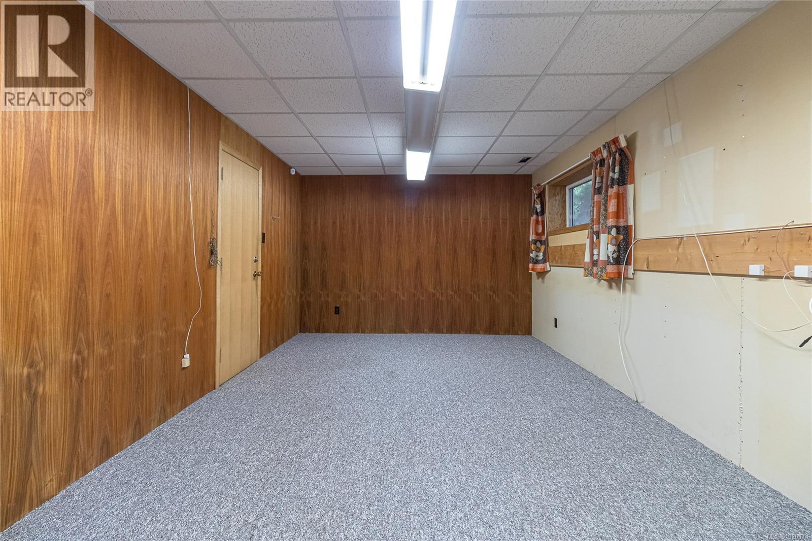 3931 Marjean Pl, Saanich