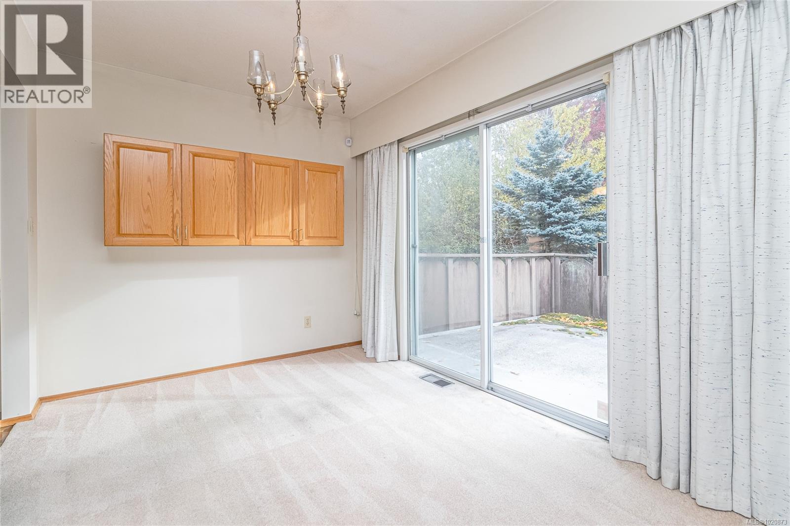 3931 Marjean Pl, Saanich