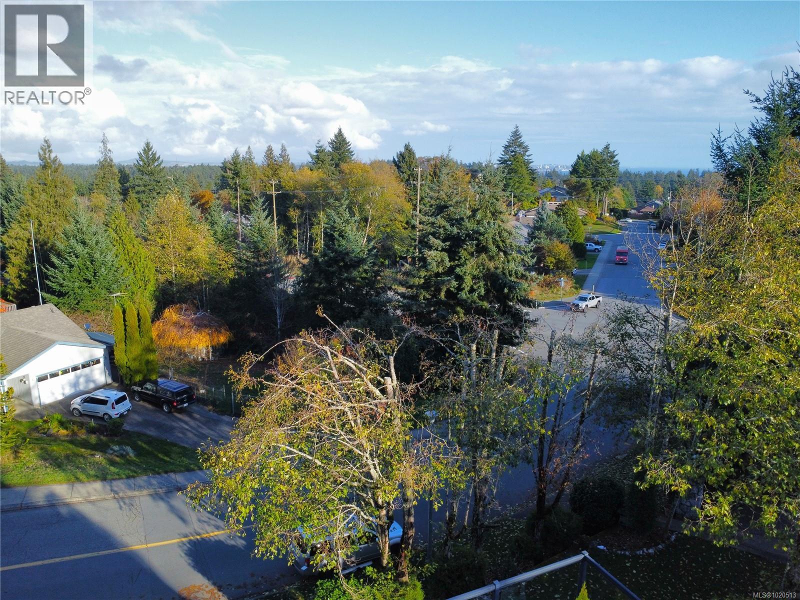 653 CAIRNDALE Rd, Colwood