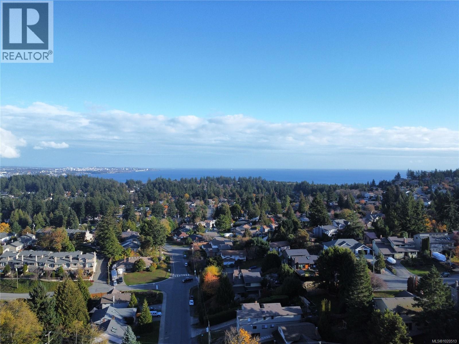 653 CAIRNDALE Rd, Colwood