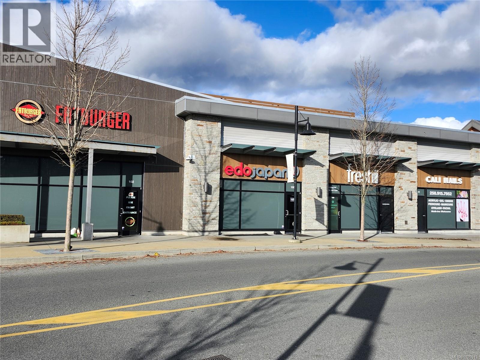 653 CAIRNDALE Rd, Colwood