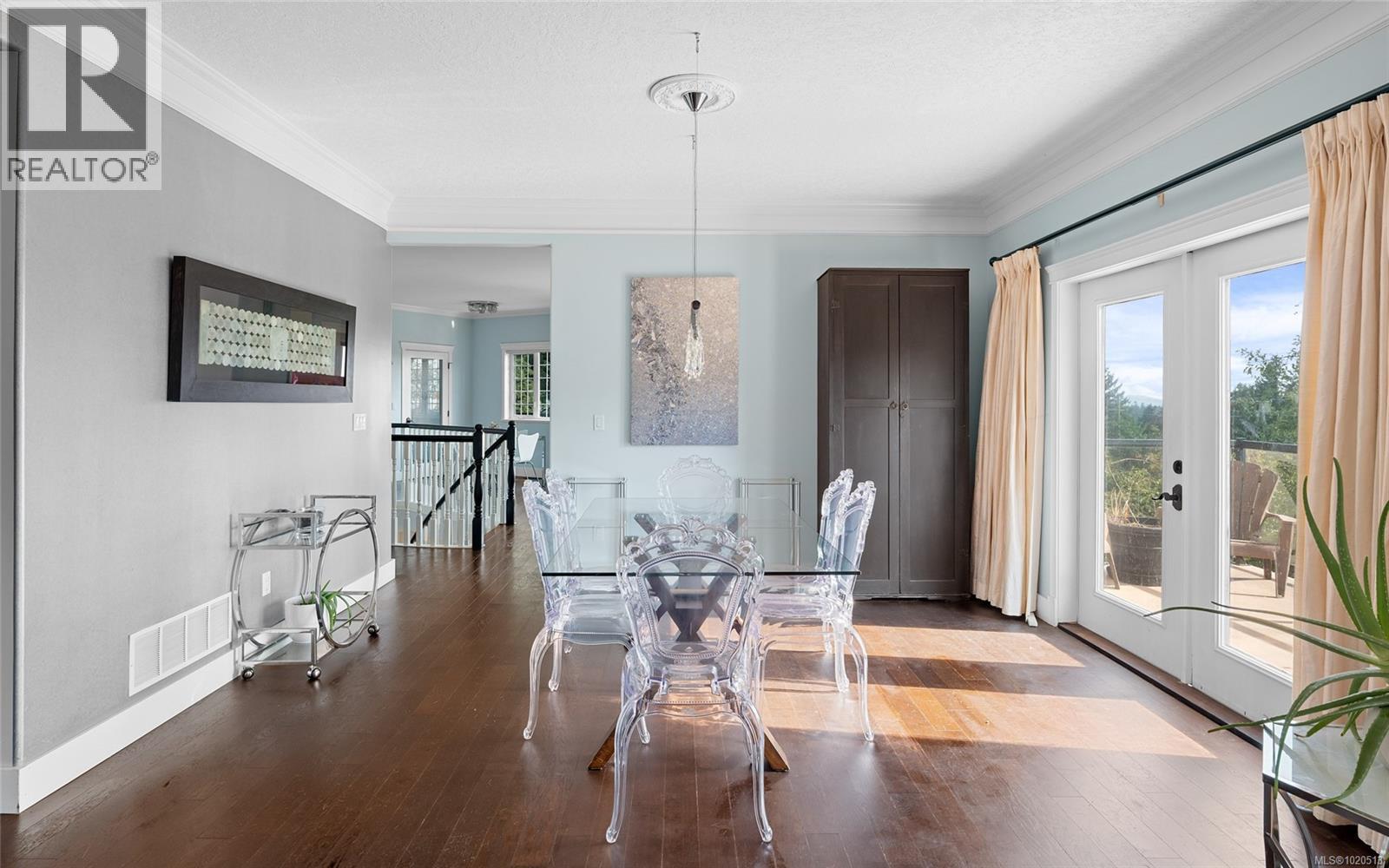 653 CAIRNDALE Rd, Colwood