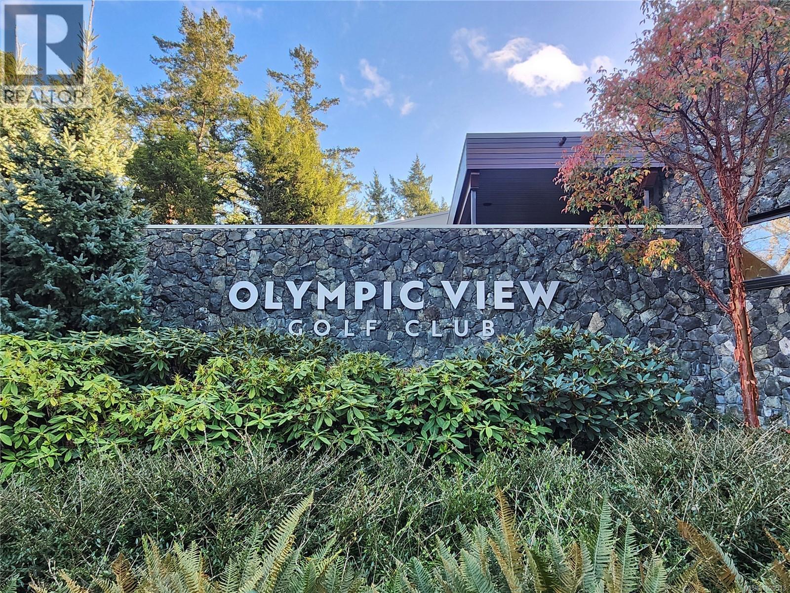 653 CAIRNDALE Rd, Colwood