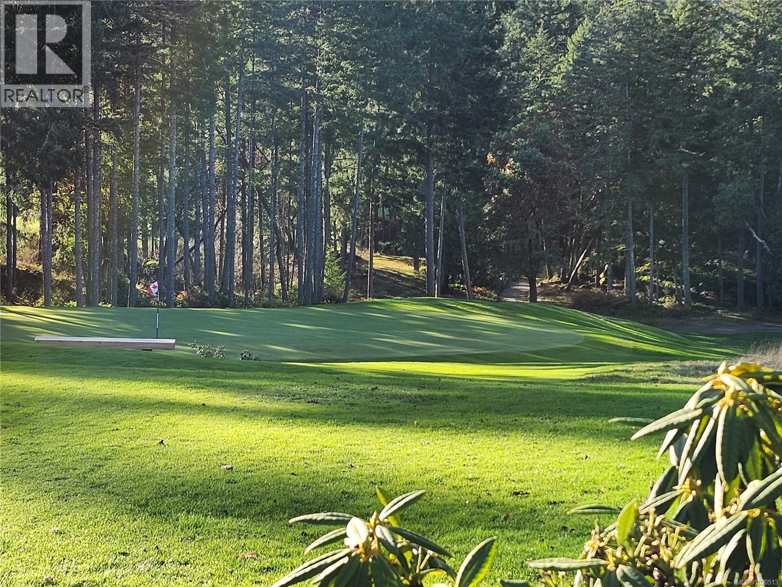 653 CAIRNDALE Rd, Colwood