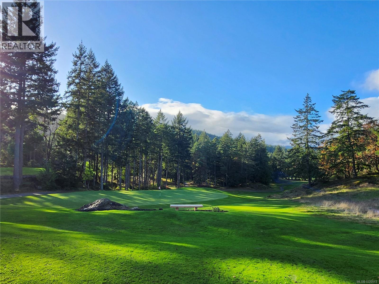 653 CAIRNDALE Rd, Colwood