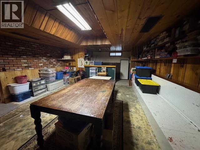 1059 Tappen Valley Road, Tappen