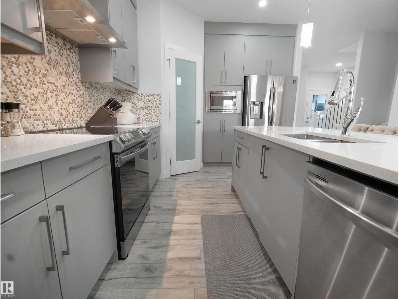 7256 CHIVERS PL SW, Edmonton