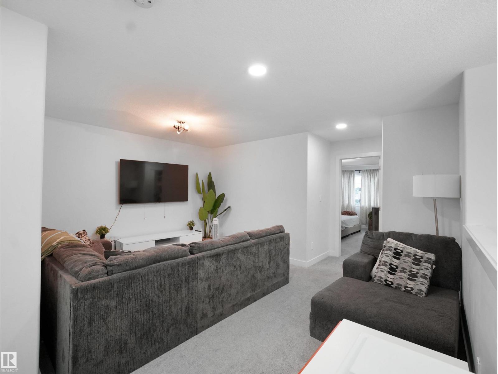 7256 CHIVERS PL SW, Edmonton