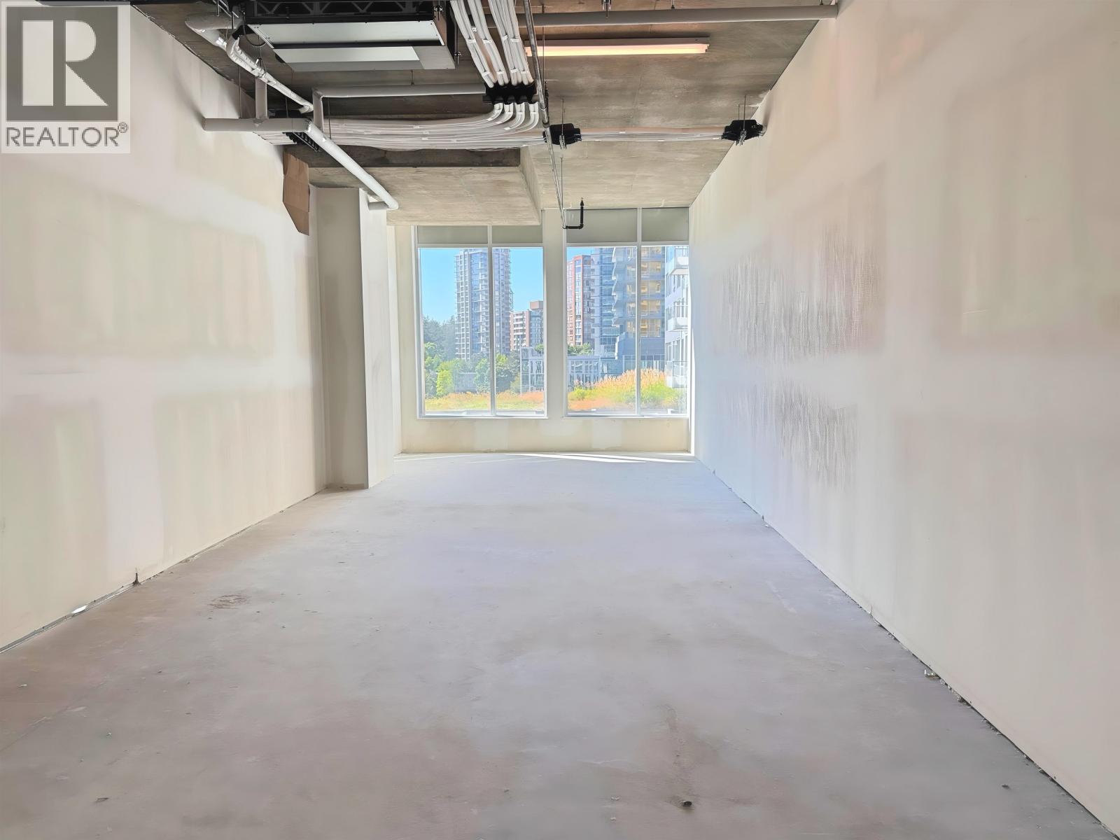 Office in Burnaby - Image 8