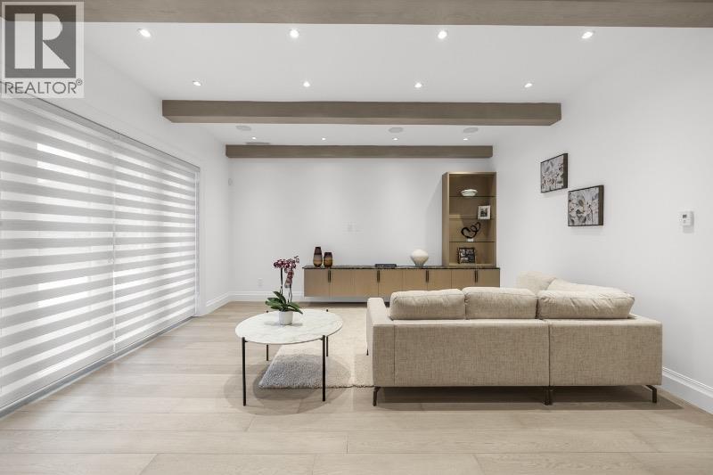 6559 AZURE ROAD, Richmond