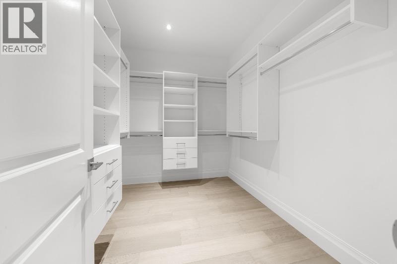 6559 AZURE ROAD, Richmond