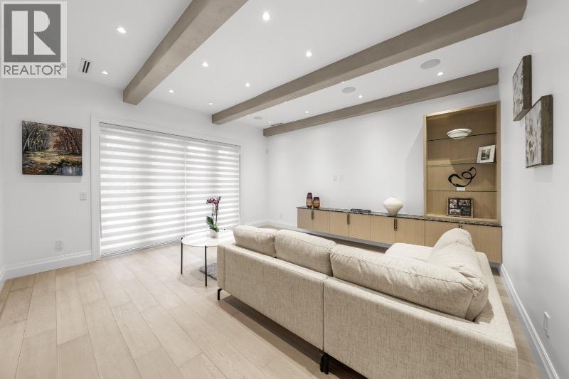 6559 AZURE ROAD, Richmond