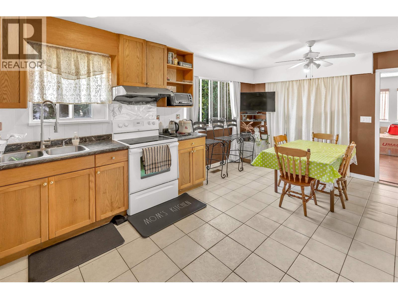 1609 KENT AVENUE, Port Coquitlam