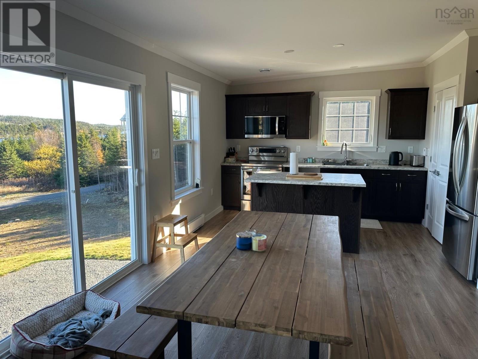 Property 34 of 49 of 9118 316 Highway, New Harbour West