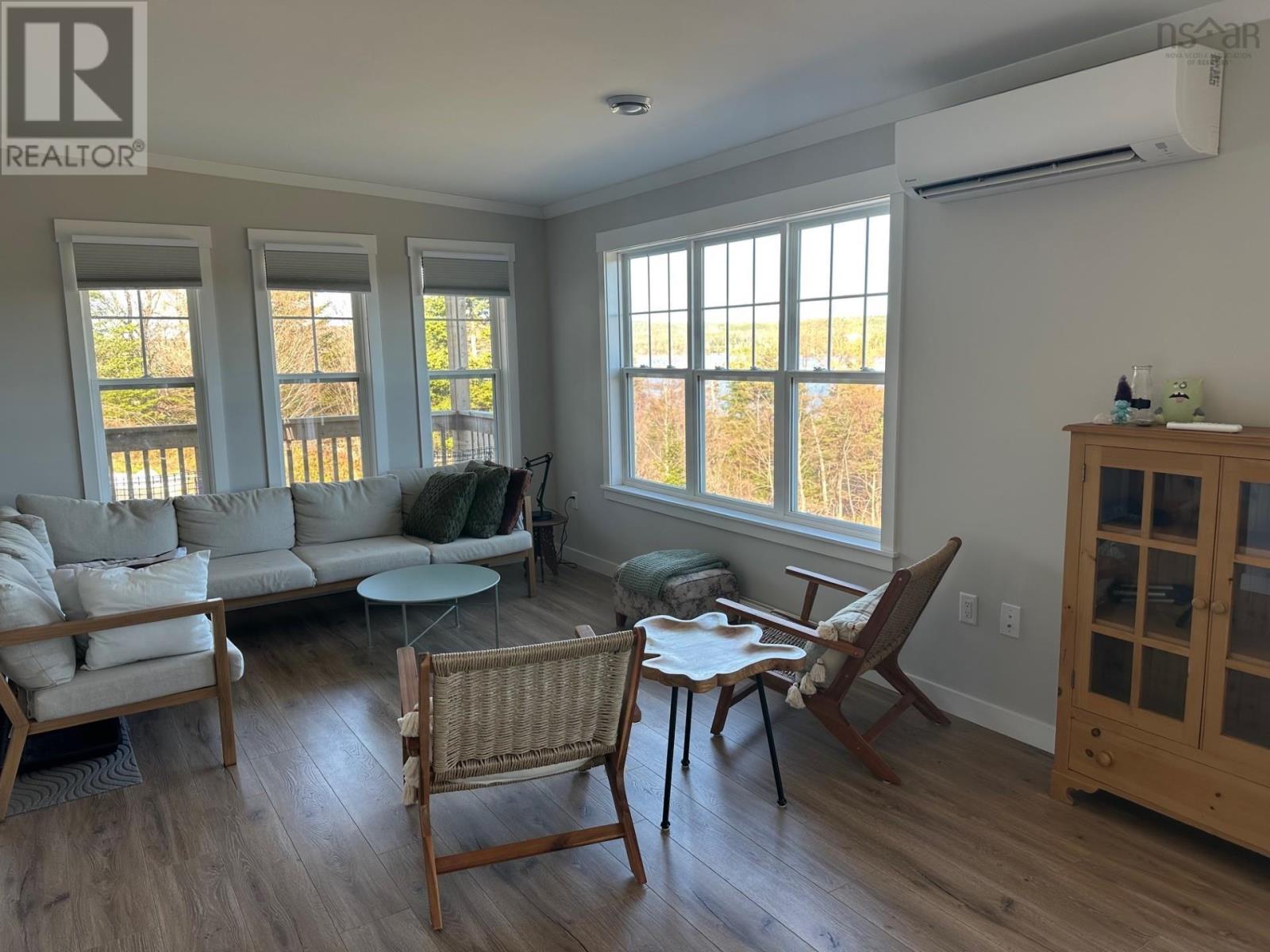 Property 29 of 49 of 9118 316 Highway, New Harbour West