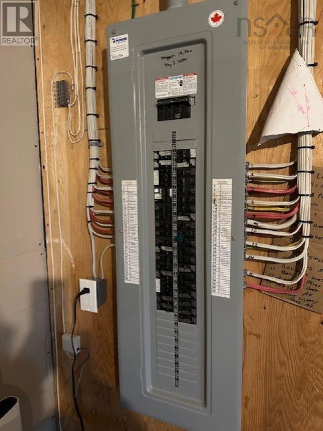 Property 11 of 49 of 9118 316 Highway, New Harbour West