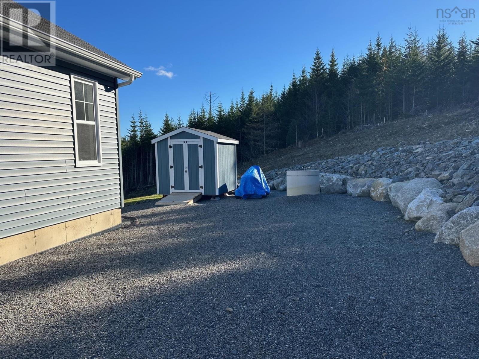 Property 21 of 49 of 9118 316 Highway, New Harbour West