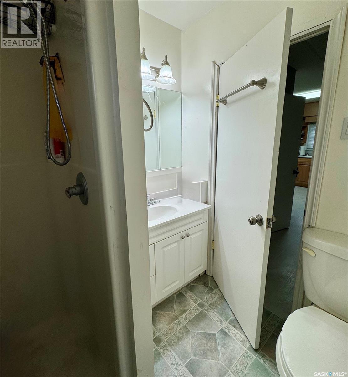719 Donald STREET — photo 17