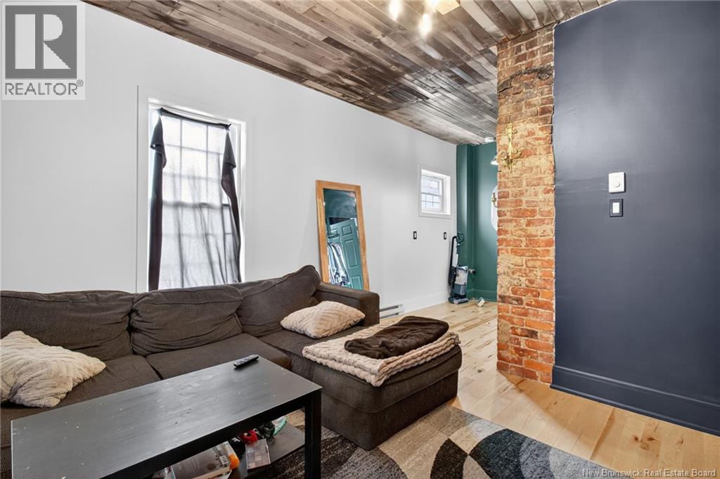 78 Wesley Street - 31