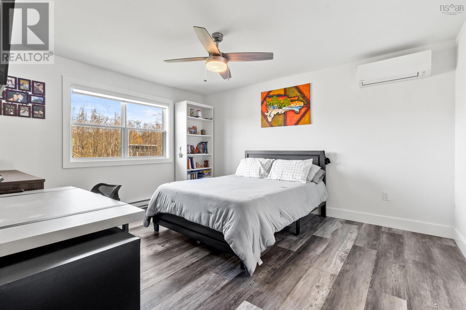 Property 6 of 34 of 215 Grono Road