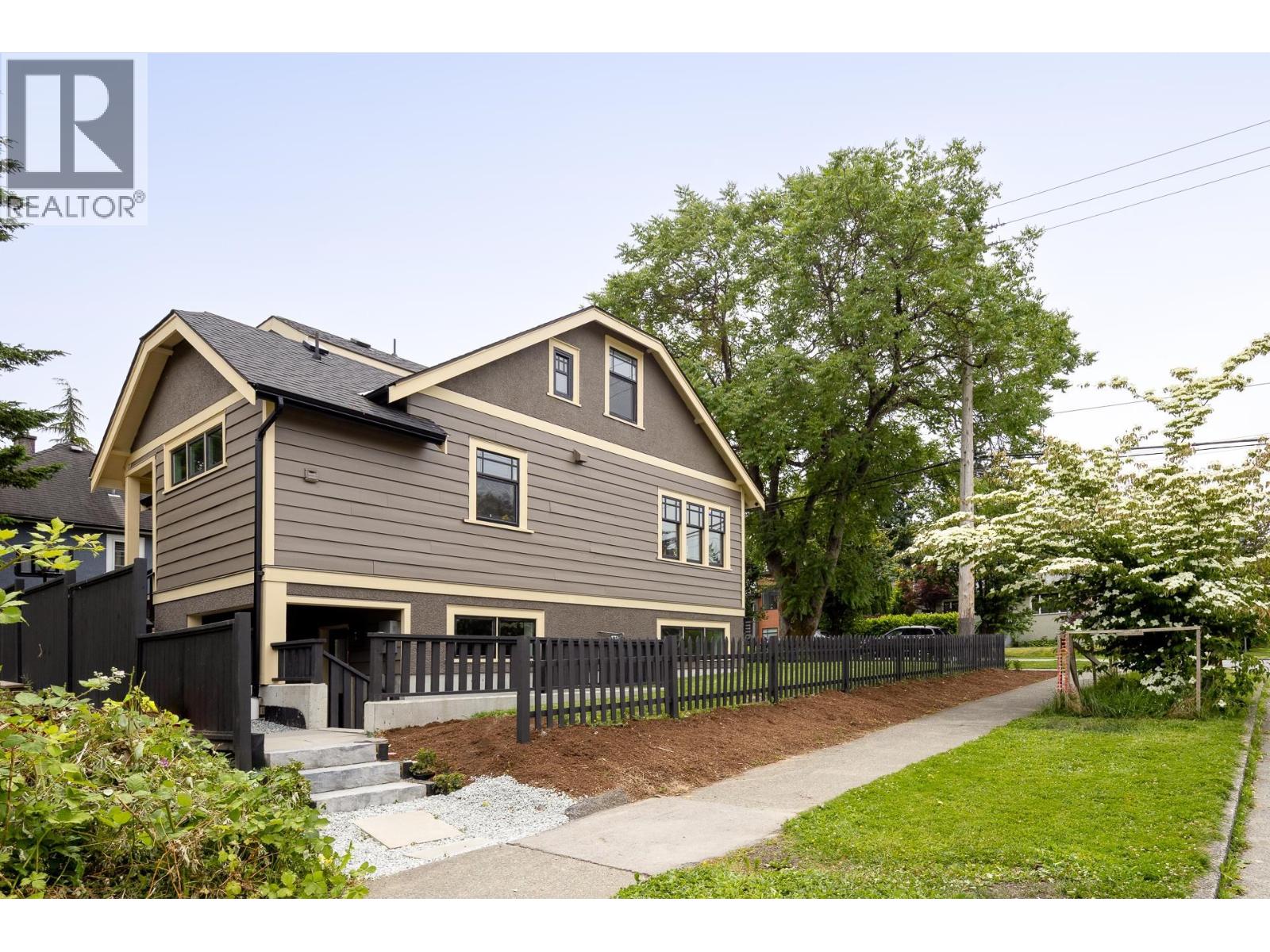 631 SECOND STREET, New Westminster