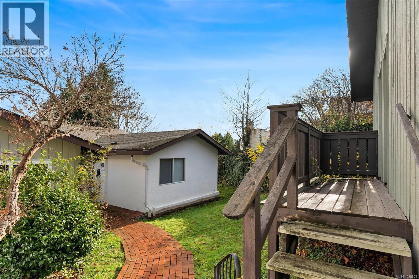 1 6172 Alington Rd, Duncan