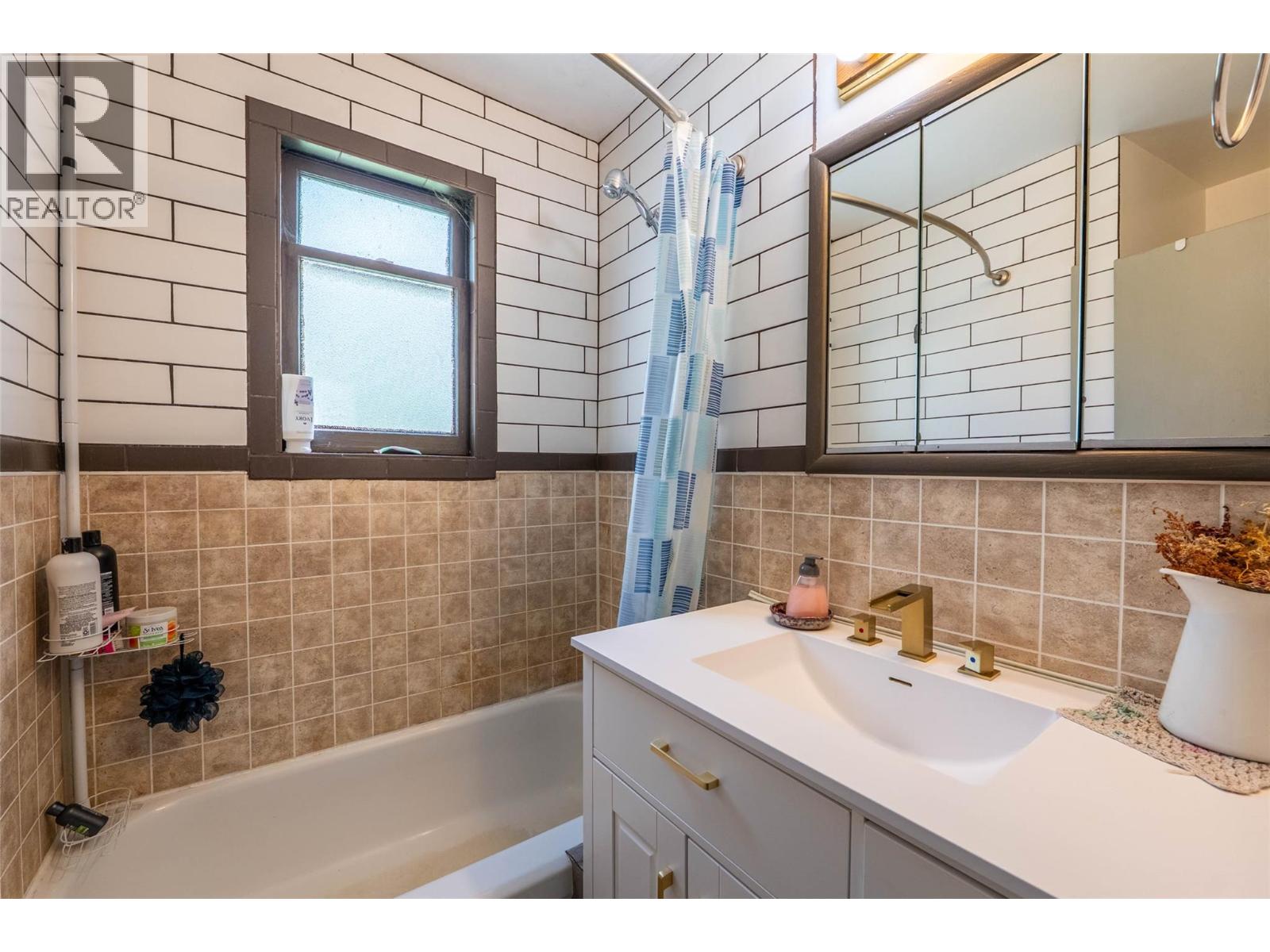 809 DAVIES Street, Nelson