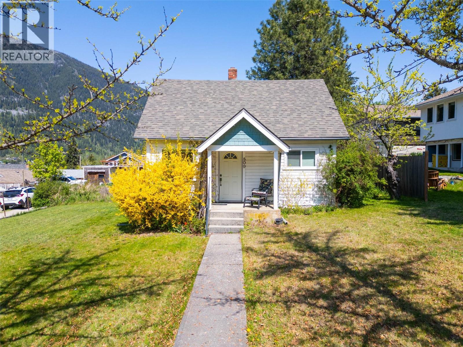 809 DAVIES Street, Nelson