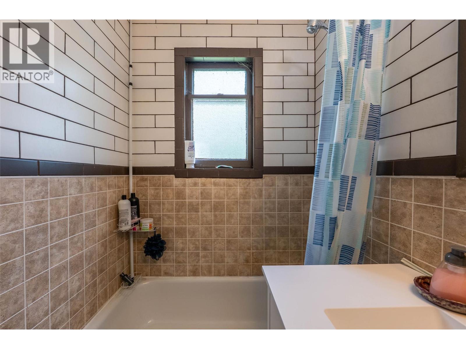 809 DAVIES Street, Nelson