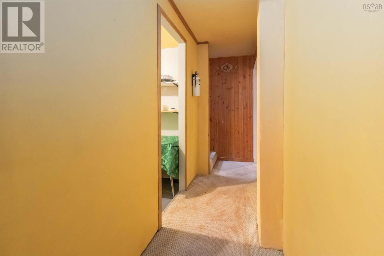 Property 43 of 50 of 14 BENNETT Avenue